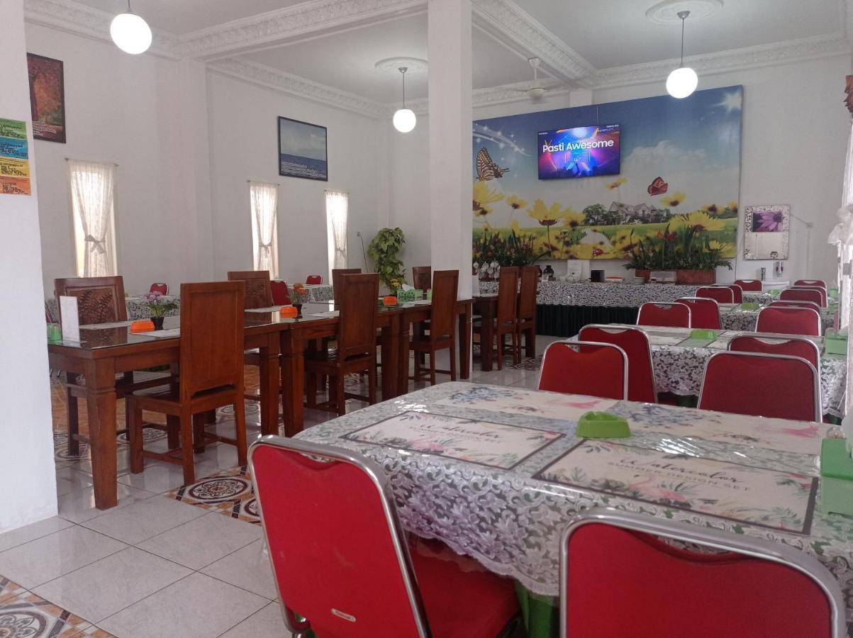 Hotel Nayora Prabumulih Perabumulih Exterior foto